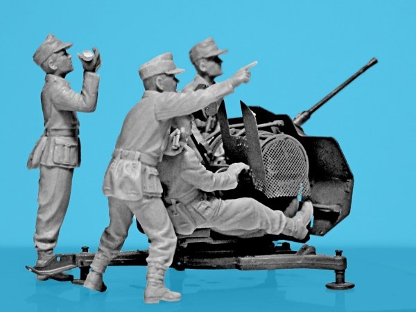 ICM 35718 2 cm Flak 38 with Crew 1/35