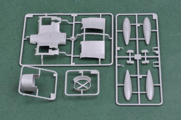 Hobby Boss 80387 F4U-4 Corsair Late version (1:48)