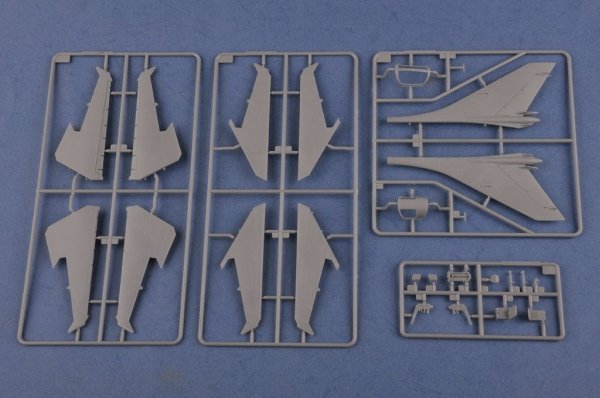 Hobby Boss 81759 Su-17UM3 Fitter-G 1/48