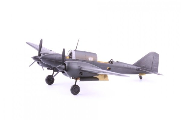 Eduard 73614 Ki-46-II Dinah HASEGAWA 1/72