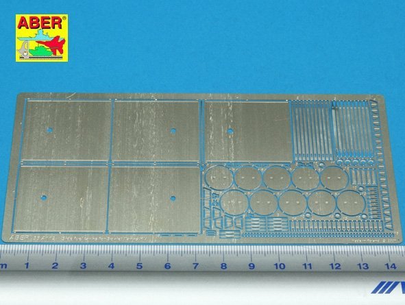 Aber 35A112 Side fuel tanks for soviet tanks KV type (1:35)