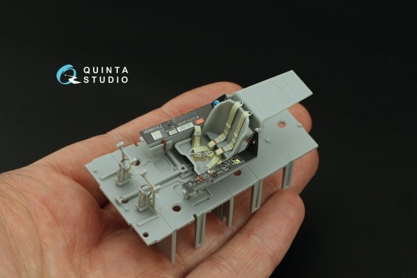 Quinta Studio QD32221 FW 190A-4 3D-Printed coloured Interior on decal paper (Zoukei Mura SWS) 1/32