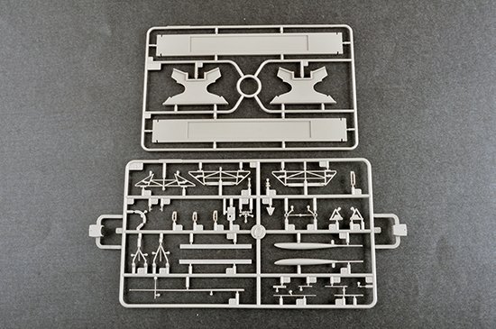 Trumpeter 05633 Aircraft Carrier Weser 1/350