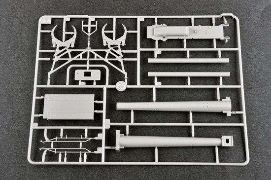 Trumpeter 09523 Soviet 2K11A TEL w/9M8M Missile Krug-a SA-4 Ganef 1/35