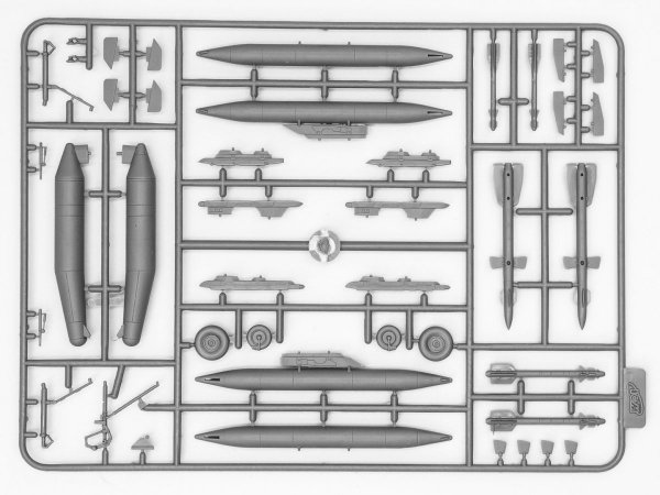 ICM 72143 Radar Hunter MiG-29 “9-13” Ukrainian Fighter with HARM missiles 1/72