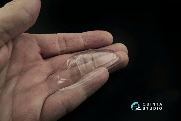 Quinta Studio QC32001 Yak-3 vacuformed clear canopy, open &amp; close position (for Special Hobby kit) 1/32