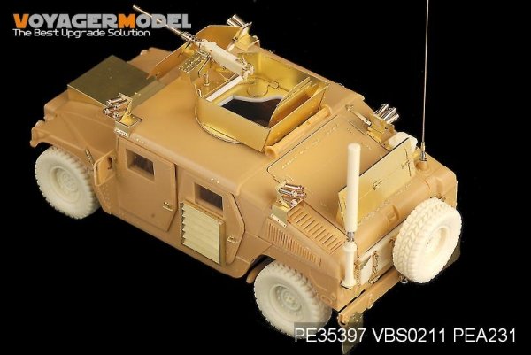 Voyager Model PE35397 Modern USMC HUMVEE M1114 w/CIP/smoke discharge for Bronco 35080 1/35