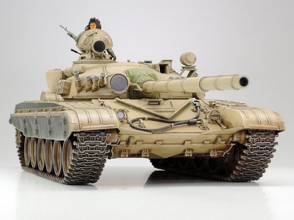 Tamiya 35160 Russian Army T-72M1 Tank (1:35)