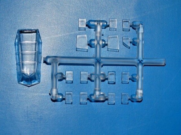 RS Models 92269 DFS-230 Unternehmen Eiche 1/72
