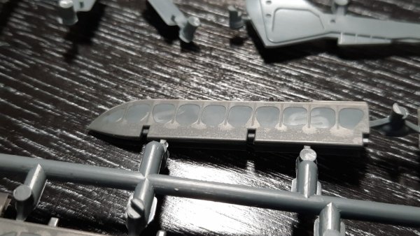 Omask 64009 Bf Fw 190 A2/3/4 masks for control surfaces (for Eduard) 1/48