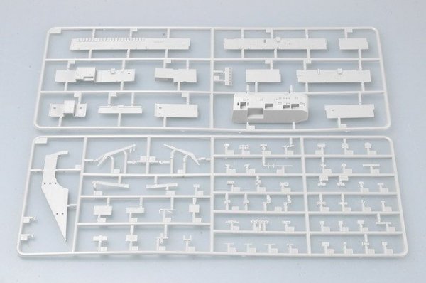 Trumpeter 05754 USS Theodore Roosevelt CVN-71 2006 1:700