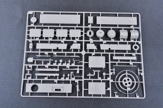 Trumpeter 00919 German Pzkpfw IV Ausf.F2 Medium 1/16