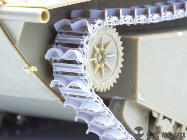 E.T. Model P35-028 LVT Water Buffalo Amphibious Vehicle, Tracked Workable Track ( 3D Printed ) 1/35