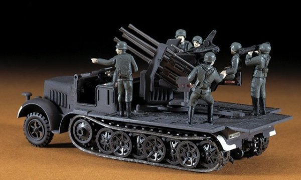 Hasegawa MT14 8TON HALF TRACK QUADRUPLE 20mm AA. (1:72)