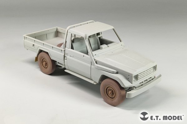 E.T. Model P35-162 PICK UP Truck Sagged Wheels Type.1 1/35
