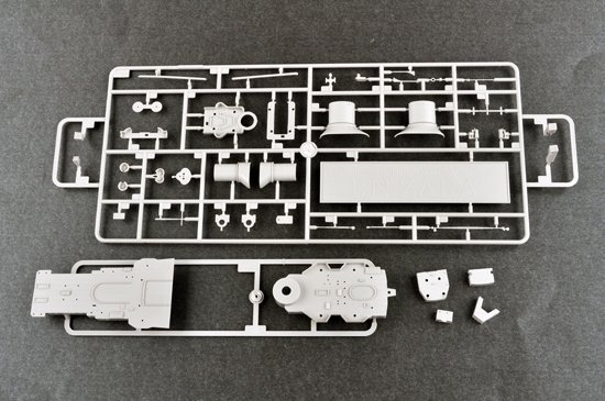 Trumpeter 05347 Italian Heavy Cruiser Zara 1/350
