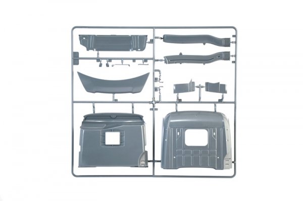 Italeri 3968 MB Actros MP4 Big Space - Grand Prix Edition 1/24