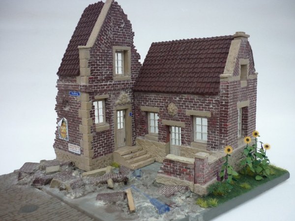 RT-Diorama 35193 Diorama-Base: &quot;Arnheim 1944&quot; New Version 1/35