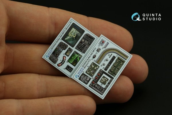 Quinta Studio QD35042 Buffalo 6x6 MPCV 3D-Printed &amp; coloured Interior on decal paper (Bronco) 1/35