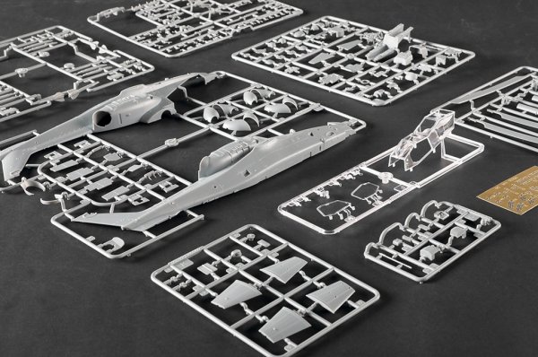 Trumpeter 05849 Chinese Z-10G Attack Helicopter 1/48