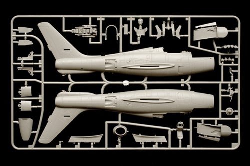 Italeri 2682 Republic F - 84F Thunderstreak (1:48)