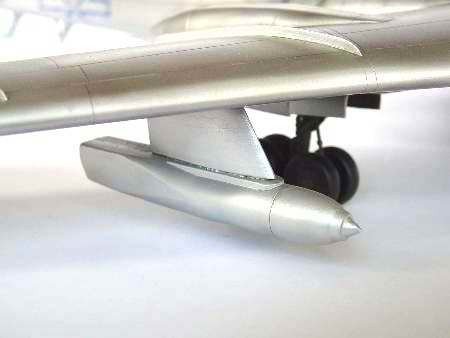 Trumpeter 01614 CHINESE XIAN JHU-6 (1:72)
