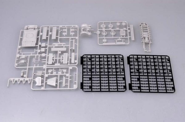 Trumpeter 07251 Drehkran 6t auf Zugkraftwagen 18t (Sd.kfz.9/1) (1:72)