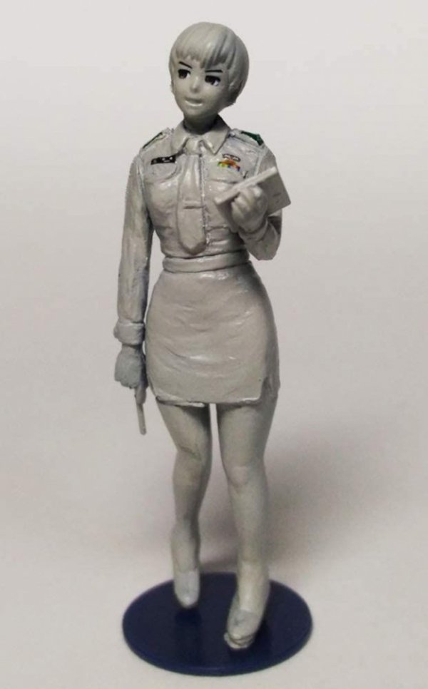 Fine Molds HC04 Historic Costume Girl JGSDF HMV With Figure Hinata 1/35