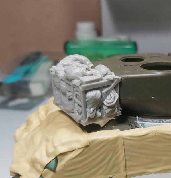 Panzer Art RE35-662 Turret stowage bin for M4 “Sherman” 75 1/35