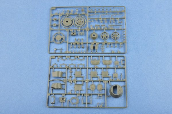 Hobby Boss 83844 Soviet T-35 Heavy Tank-Late