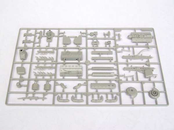 Trumpeter 02411 Focke-wulf Fw190 D-9 (1:24)