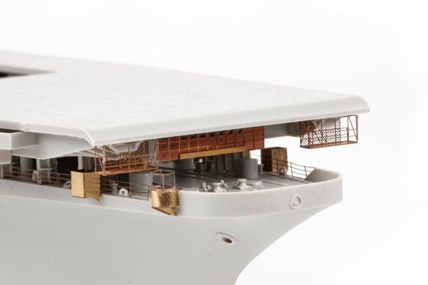 Eduard 53315 USS Midway CV-41 part 2 TRUMPETER 1/350