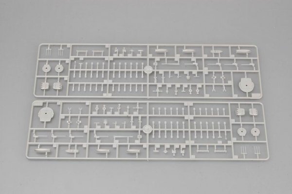 Trumpeter 05752 French Battleship Jean Bart 1950 1:700