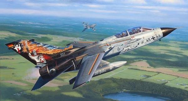 Revell 03987 Tornado IDS (1:48)