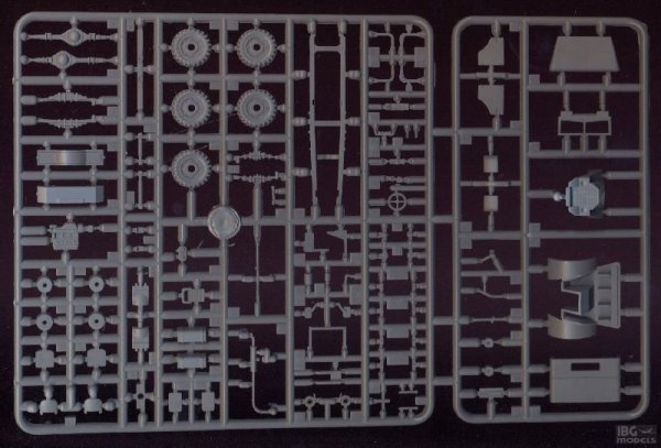 IBG 72018 Chevrolet C15A No.11 Cab General Service 1/72