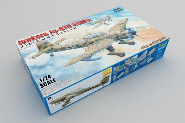 Trumpeter 02423 Junkers Ju-87R Stuka 1/24