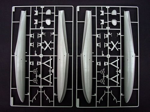 Trumpeter 02404 Spitfire Mk Vb Floatplane (1:24)