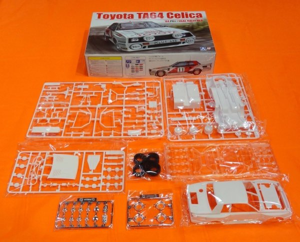 Beemax 24011 Toyota TA64 Celica '84 PORTUGAL RALLY VERSION (1:24)
