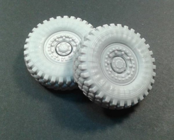 Panzer Art RE35-512 MRAP MaxxPro road wheels 1/35