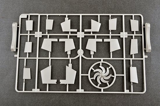 Trumpeter 05910 PLAN Type 092 Xia Class SSBN 1/144