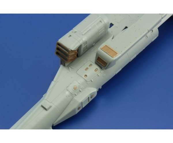 Eduard 73546 AH-64D Block II ACADEMY 1/72