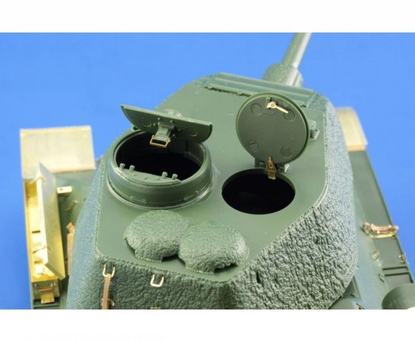 Eduard 36319 T-34/85 1/35 Academy