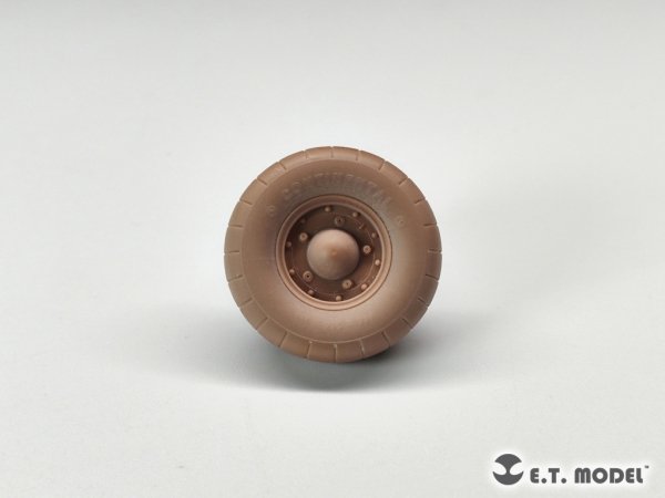 E.T. Model P35-139 WWII German Kübelwagen Type82 Sagged wheels Balloon tyre For TAMIYA Kit 1/35