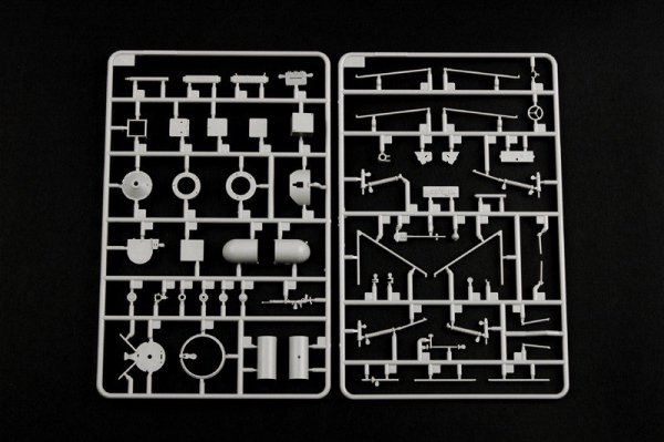 Trumpeter 02321 Soviet NKL-26 Armoured Aerosan (1:35)
