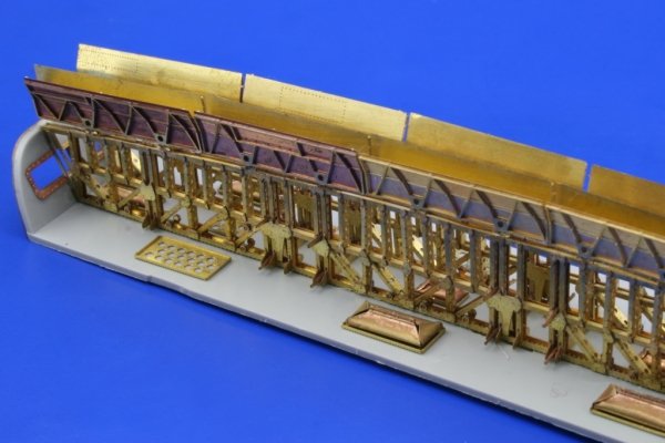 Eduard 48550 Wellington bomb bay (for Trumpeter kits) 1/48