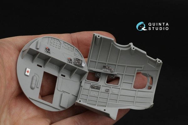 Quinta Studio QDS-48561 Boeing B-17G 3D-Printed &amp; coloured Interior on decal paper (HK models) (small version) 1/48