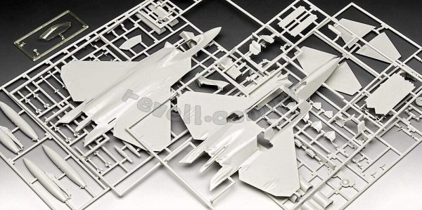 Revell 03858 Lockheed Martin F-22A Raptor 1/72