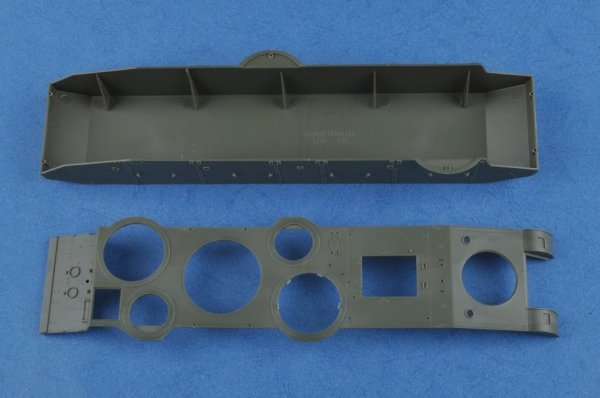 Hobby Boss 83843 Soviet T-35 Heavy Tank 1938/1939 1/35