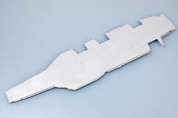 Trumpeter 05714 USS Nimitz CVN-68 (1:700)