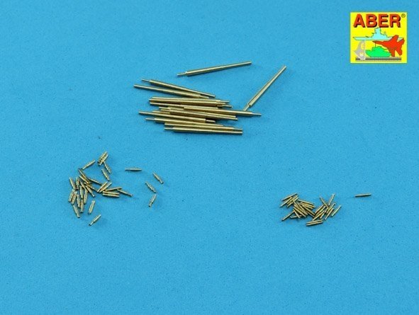 Aber 350L-72 Zestaw luf do H.M.S. Ark Royal 16 x 4,5in (114mm) QF Mk I; 32 x QF 2-pdr (40mm) Mark VIII Pom-Pom; 32 x 0,5in (12,7mm) Vickers Mk III 1/350